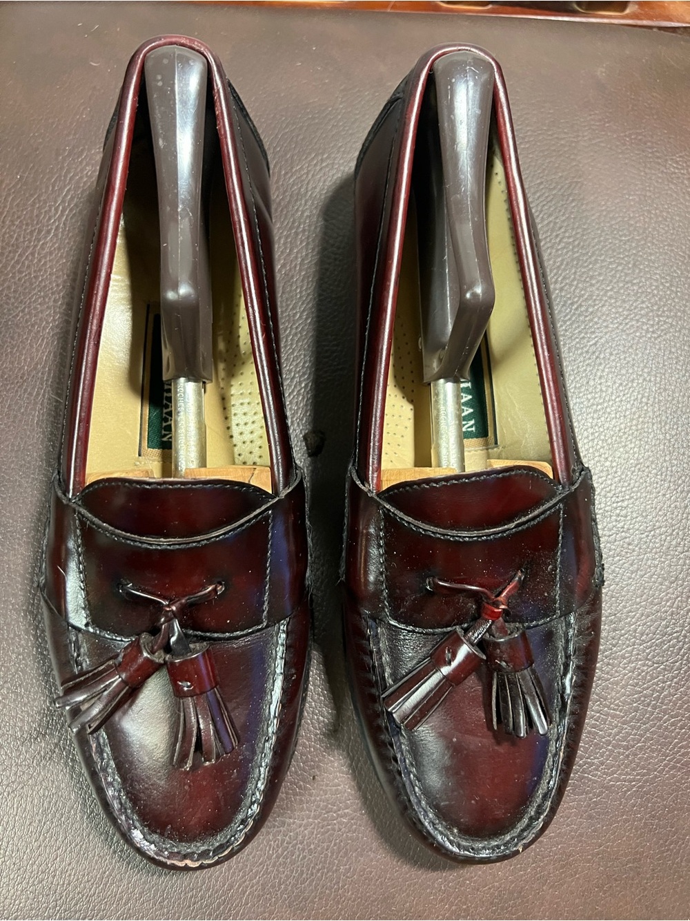 Cole Haan Men’s Polished Burgundy Leather Slip-On Twin Tassel Loafers Size 9 D